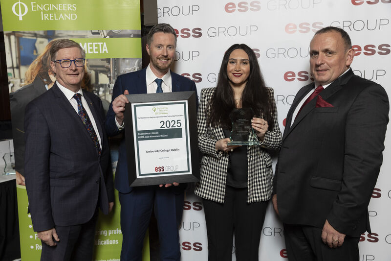 Photo of Maryam Roudneshin receiving the MEETA Award 2025